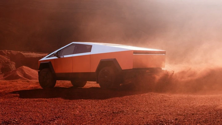 Cybertruck ancora sotto accusa: due richiami rivelano problemi di qualità