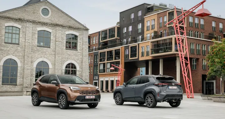 Toyota Yaris Cross cambia volto: ora ha 130 CV e parte da 24.950 euro