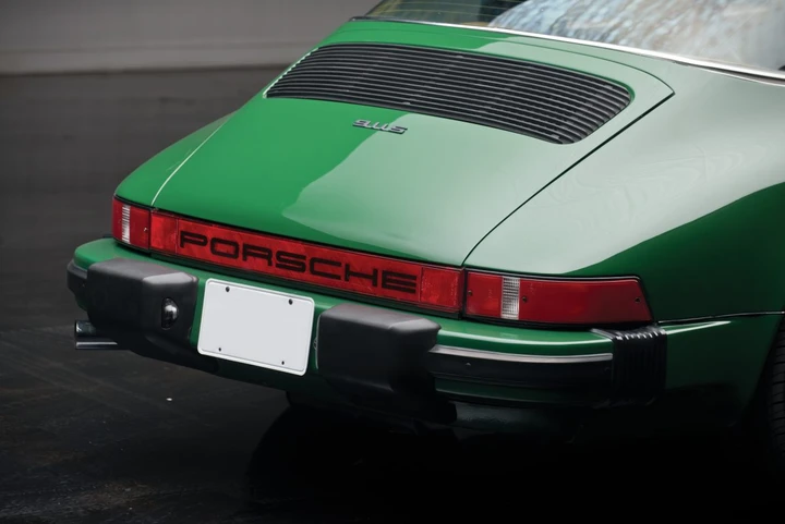 A 83 anni parte da sola in Porsche: quasi 8.000 km per arrivare in Lapponia