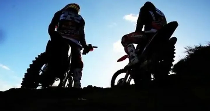 KTM presenta i Team ufficiali Motocross MX1-MX2 2013 /video
