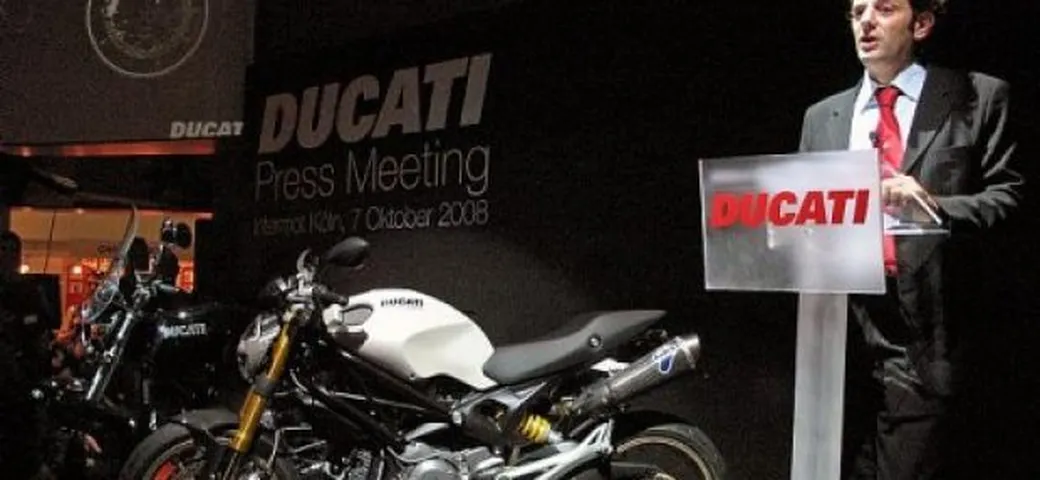 Ducati e il futuro oltre la crisi: tante novità all'EICMA 2009 e uno sguardo rivolto a nuovi segmenti di mercato
