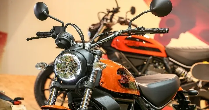 Ducati Scrambler Sixty2 2016
