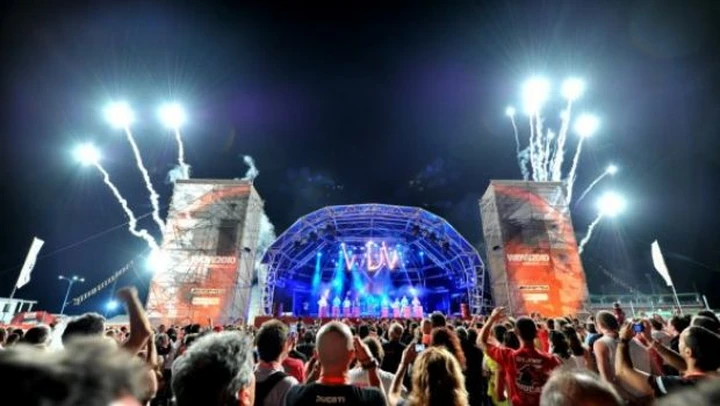 World Ducati Week 2012 “by night”: la notte si tinge di rosso