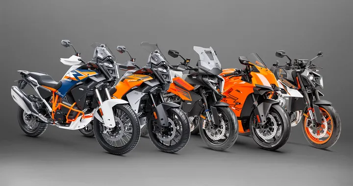 KTM 2026: confermata la produzione di 990 RC R e 1390 Super Adventure
