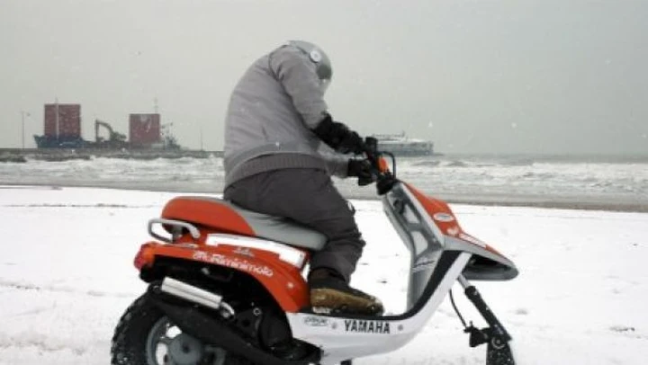 Gli Sliding Scooters