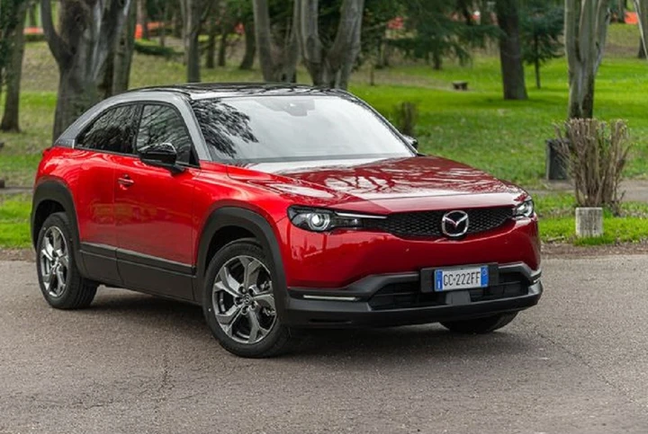 Milano Motor Show 2021: Mazda punta su elettrificazione e offerte dedicate