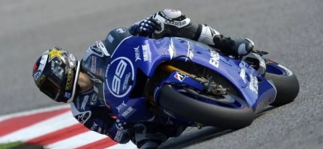 MotoGP, Aragon: Lorenzo batte Pedrosa nel testa-a-testa per la pole position.