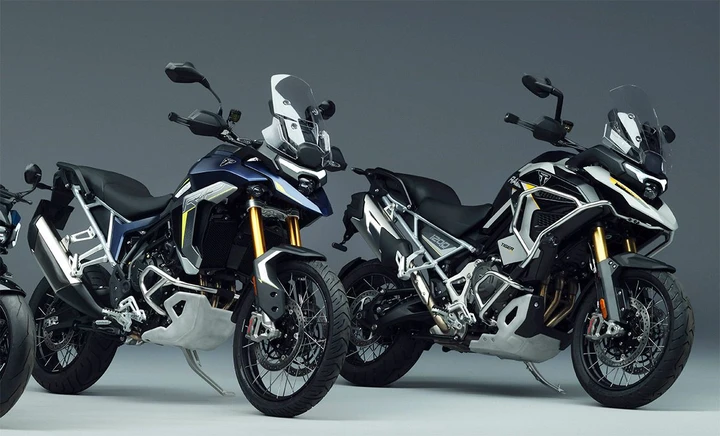 Triumph rinnova Tiger 900 e 1200: prime foto e novità