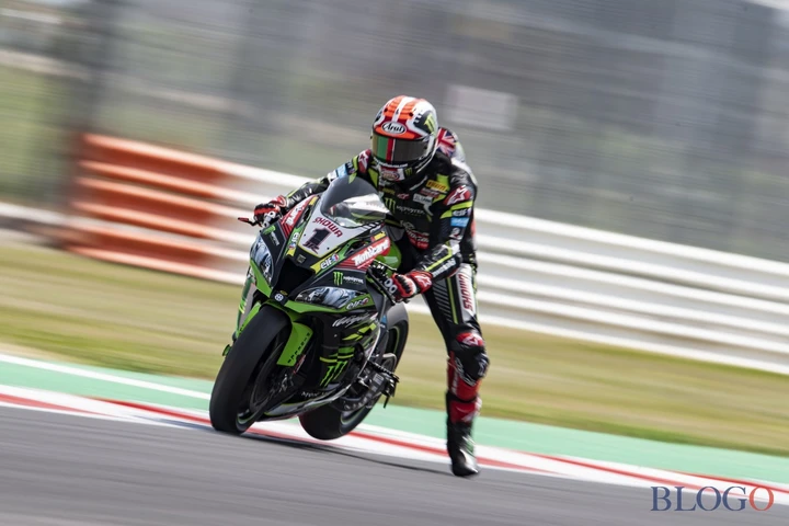 SBK Donington 2019: Gara 1 a Rea, a terra Bautista. Ribaltata la vetta della classifica.