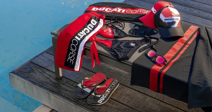 Ducati, arriva la collezione beach 2021