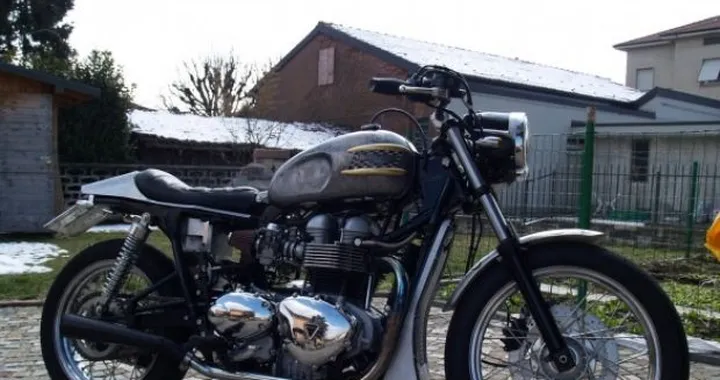 Foto del giorno: Bonneville special cafe
