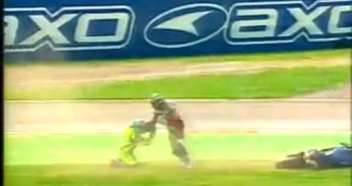 WSBK: Fight Club, Ruben Xaus VS Norino Brignola