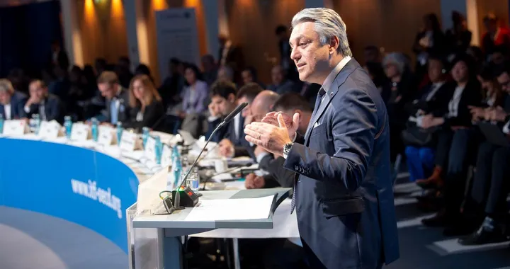 ACEA, Luca de Meo: ‘La transizione non può essere guidata solo dal settore auto’
