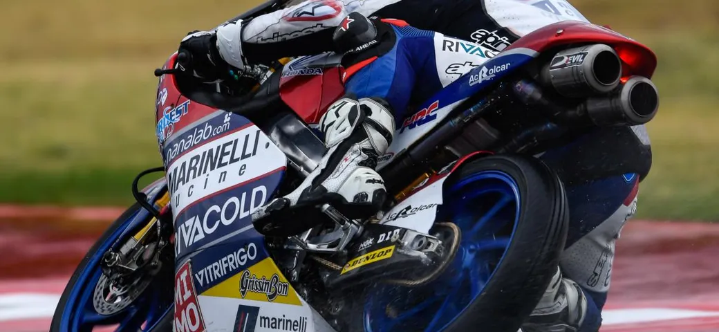 Moto3 Misano 2017: Romano Fenati domina sotto il diluvio
