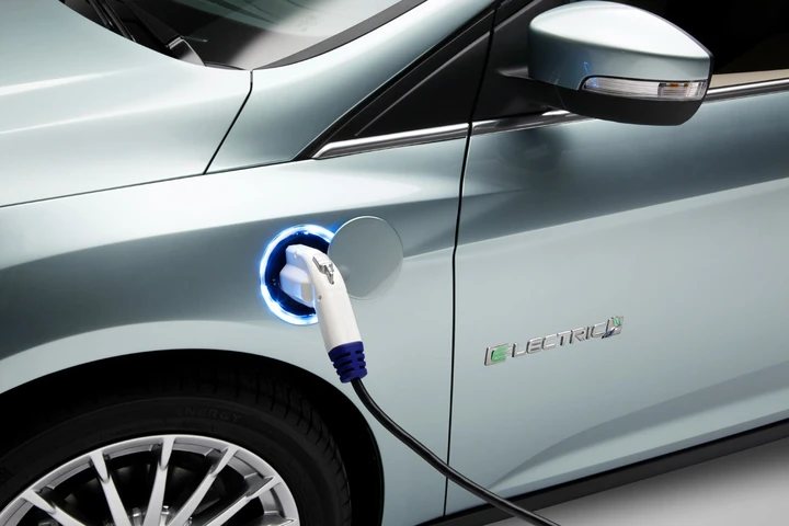 Auto elettriche: l’Italia è in ritardo