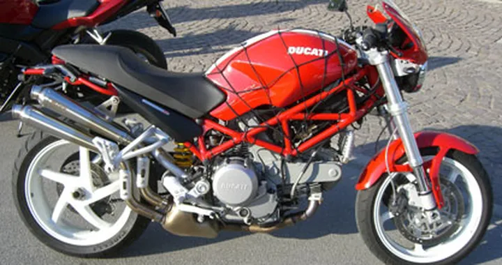 Comparative impossibili di Motoblog – 4a parte: S2R