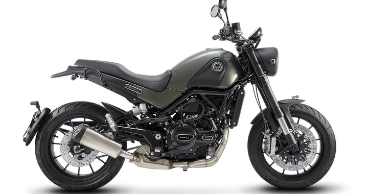 Benelli Leoncino 500 2017