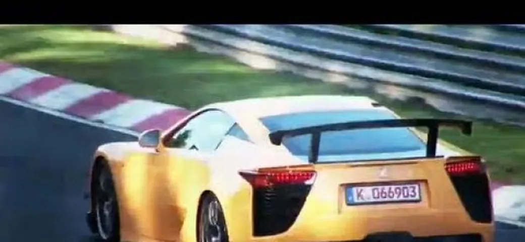 Video EVO: Chris Harris guida la Lexus LFA Nurburgring Edition