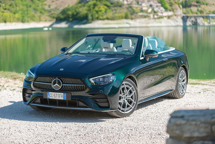 Mercedes Classe E Cabrio 220d: la prova su strada