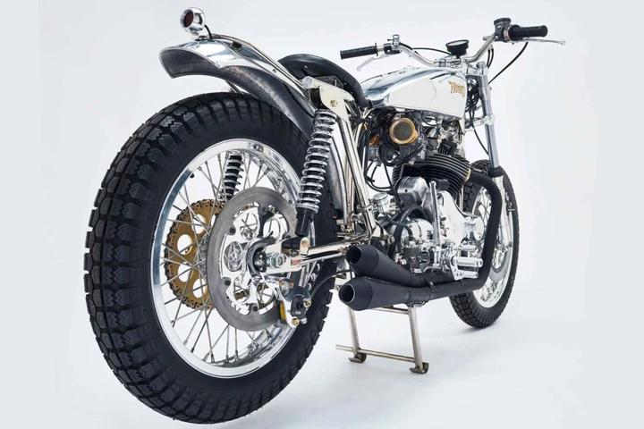 Norton Commando 