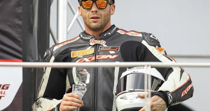 Alex Barros torna a correre in Brasile e vince! [Foto]