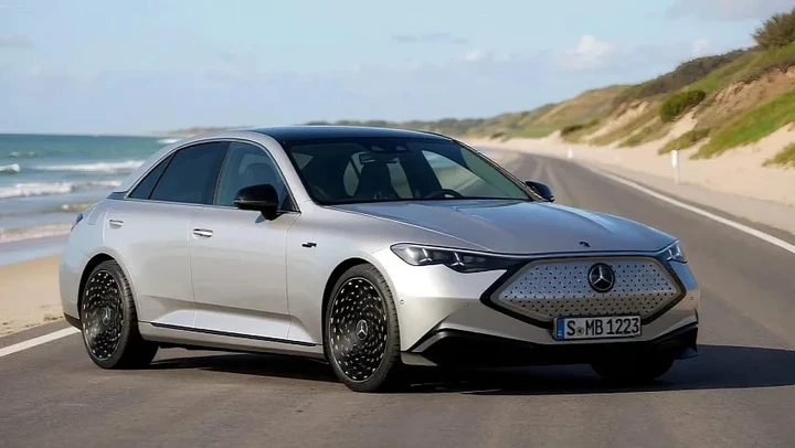 Mercedes-Benz, come potrebbe essere la futura Classe C