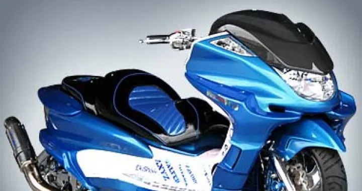 Foto del giorno: Tuning estremo dal Giappone