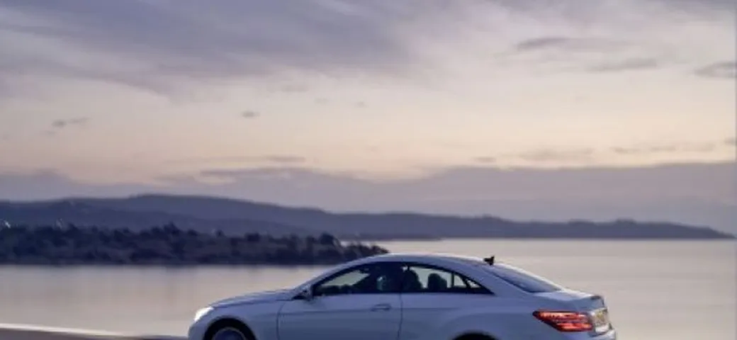 Mercedes E Coupè: dati tecnici e listino ufficiale