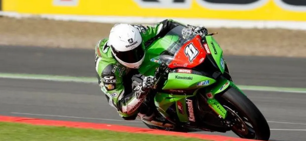 STK 1000, Nurburgring: Guarnoni il più rapido nella FP1, Savadori 4° davanti a La Marra