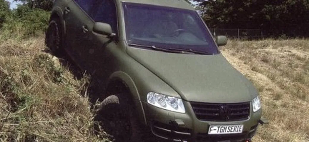 Volkswagen Touareg: a qualcuno piace mimetica