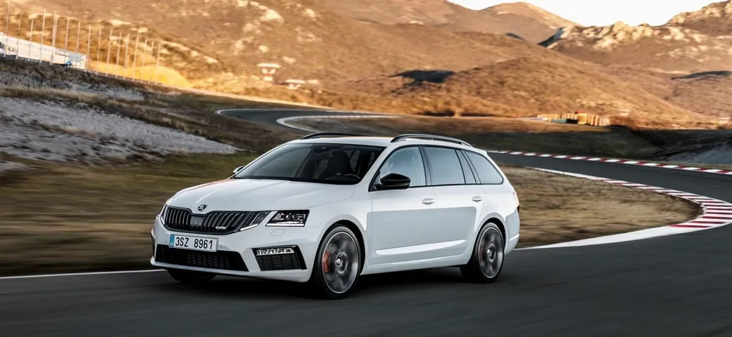Skoda Octavia RS: diffuso il primo video ufficiale