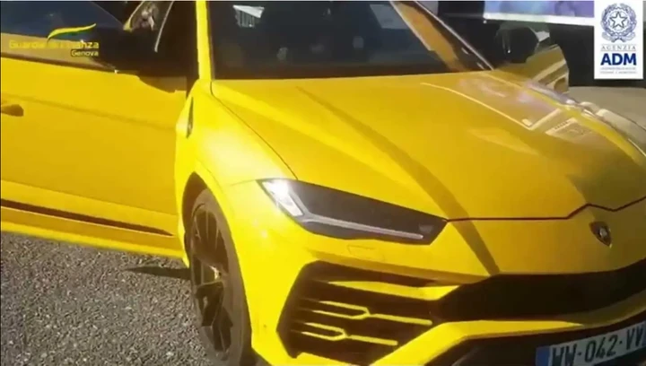 Lamborghini Urus, sequestrato un esemplare al porto di Genova