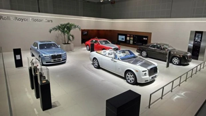 Rolls Royce: una Spirit of Ecstasy da 250.000 Dollari al Dubai International Motor Show