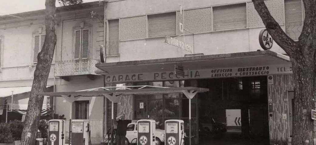 Chiude la leggendaria autofficina Pecchia di Viareggio: tanti i vip in 75 anni di servizio