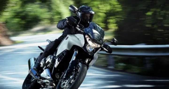 Honda: nuovi listini moto e scooter 2012