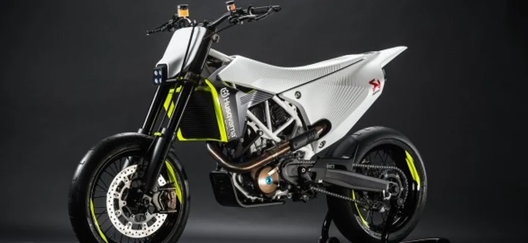 Husqvarna all'EICMA 2014 con tre nuovi modelli stradali