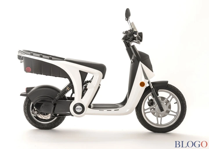 Peugeot GenZe 2.0 MY 2017