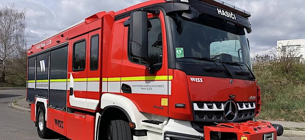 Mercedes-Benz Arocs 1846L, il nuovo alleato dei Vigili del Fuoco
