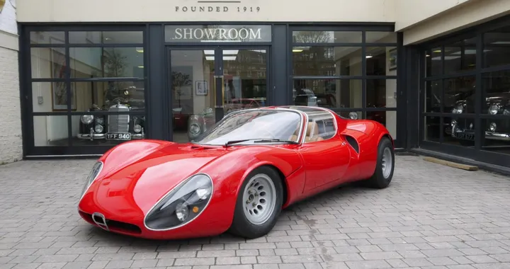 Un'Alfa Romeo 33 Stradale andrà all'asta a Monte Carlo