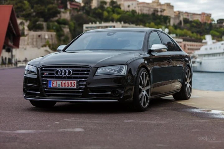 Audi S8 MTM: l'ammiraglia da 650 cavalli