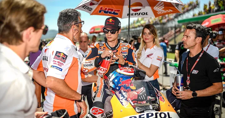 MotoGP, ma Dani “Camomillo-Ercolino” resta in campo