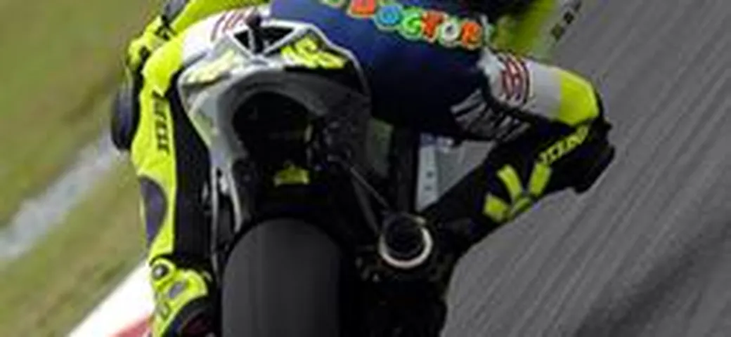 Monogomma, tutto rimandato. Intanto Bridgestone e Yamaha ad un passo. Ma Rossi glissa...