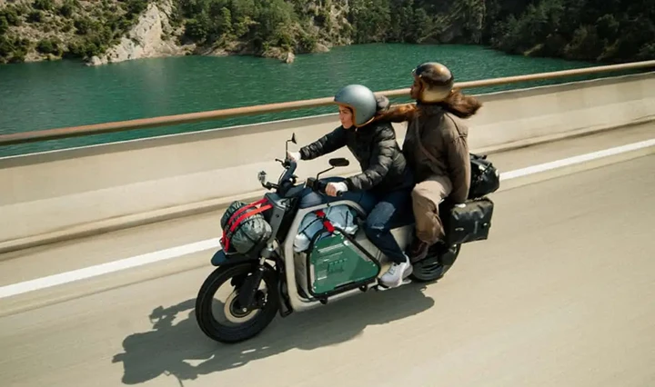 Any LUV1: la moto elettrica low cost che punta tutto sulla praticità