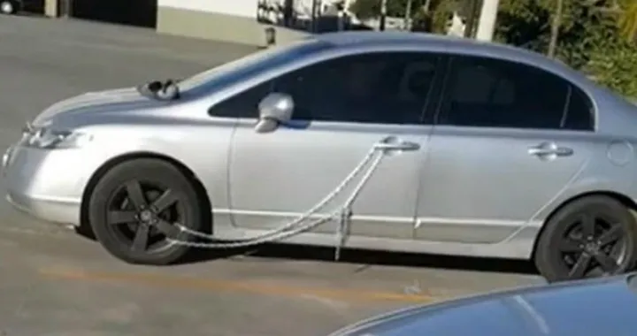 Antifurto con catena e lucchetto per l'auto: funzionerà? [Video]