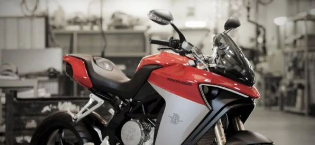 IED: Concept MV Agusta Tricruiser