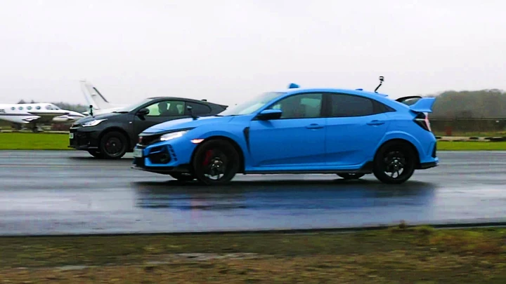 Toyota Yaris GR VS Honda Civic Type-R: la sfida in pista