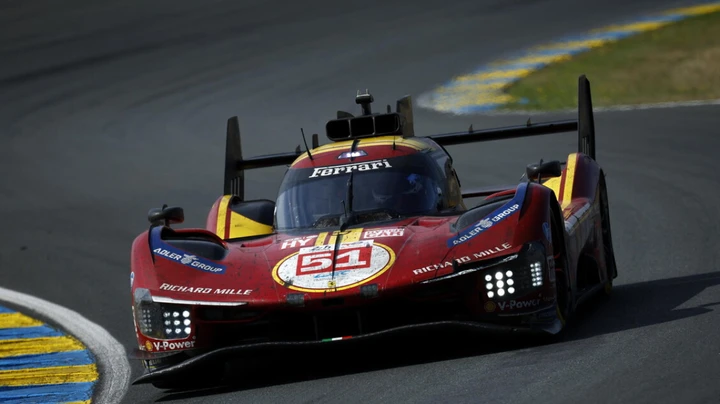 Ferrari trionfa nel WEC 2025: doppio titolo costruttori e piloti