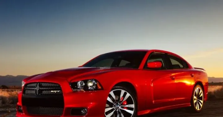 Dodge Charger SRT8