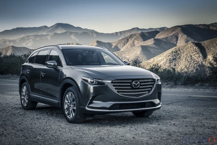 Mazda CX-9: foto e caratteristiche