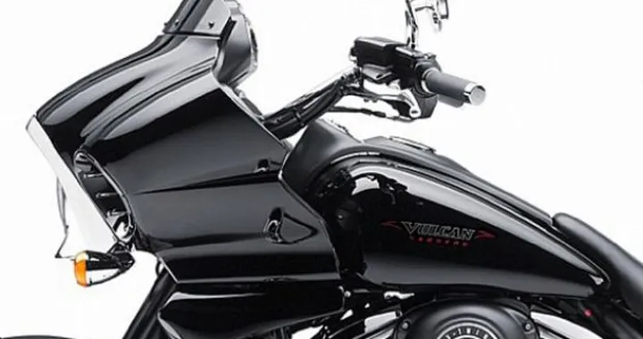 Kawasaki 2011: arriva anche la maxi cruiser Voyager VN1700 Custom
